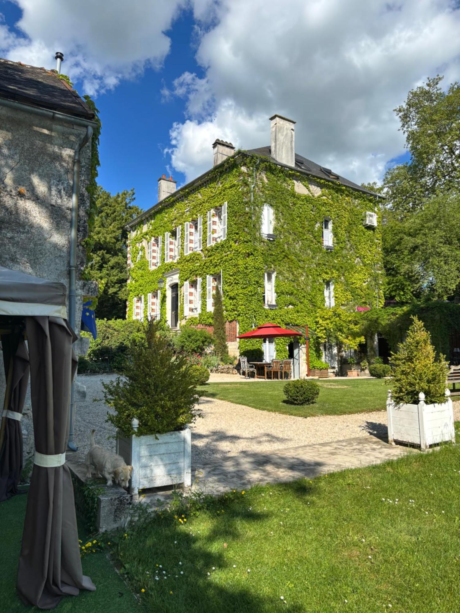 Manoir De La Croix Saint Louis "Luxury Guest House" Taingy Kültér fotó
